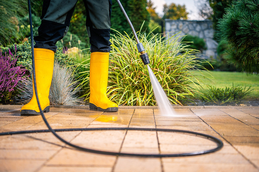 Pressure Washing vs Power Washing: Key Differences